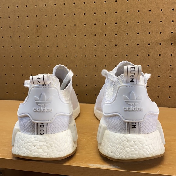 Adidas NMD_R1 Primeknit White Gum Sz 9 Men’s Shoes - Picture 5 of 12